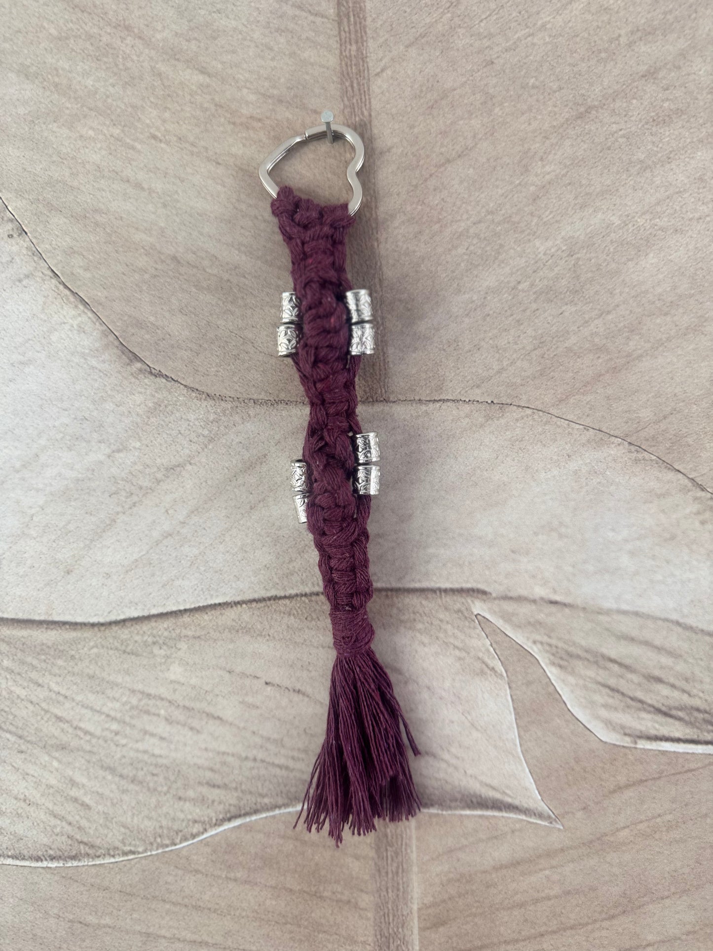 Macrame Sleutelhanger (Bordeaux Rood)