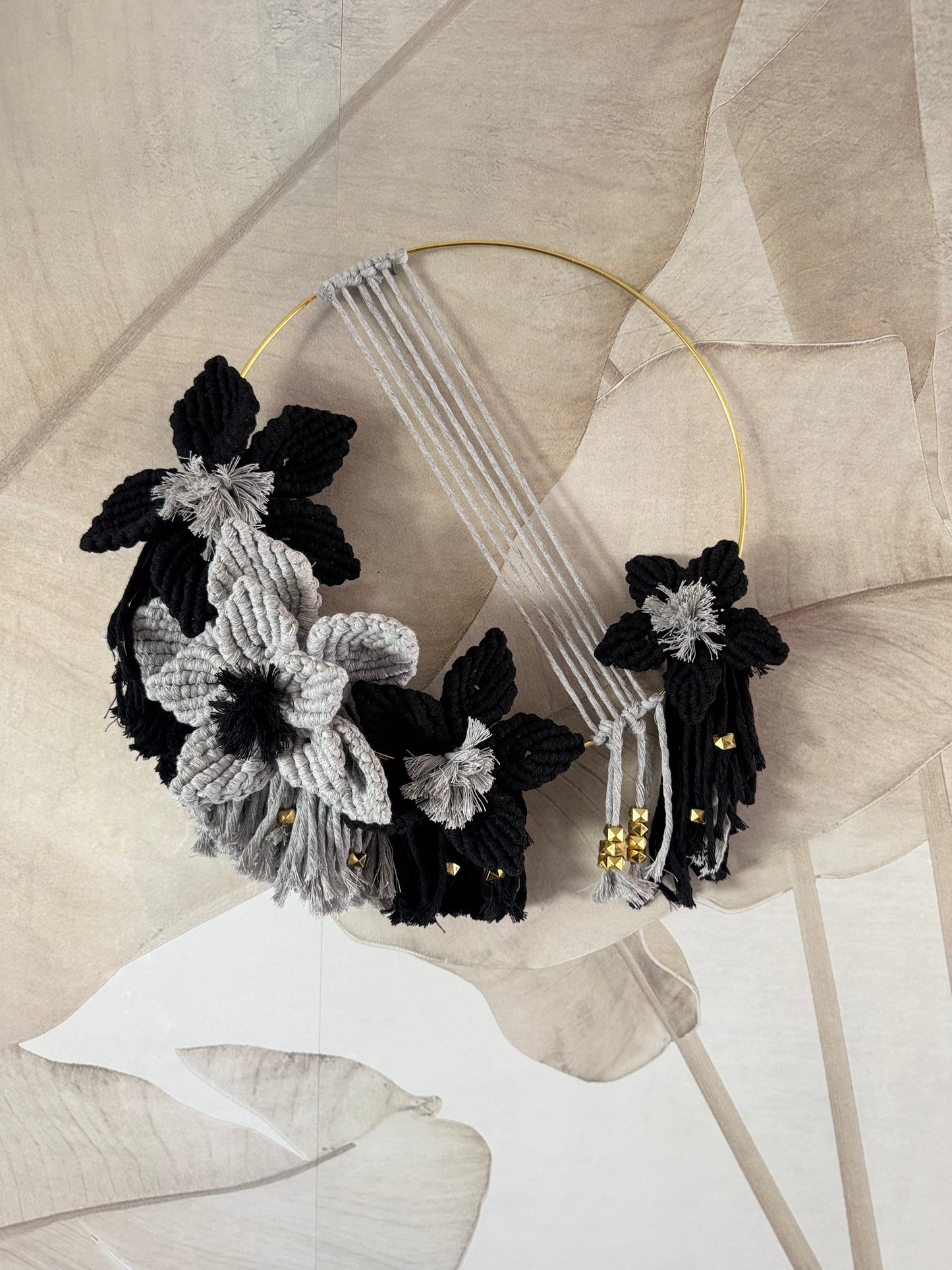 Macrame Wandhanger Bloemencirkel (Zwart/Grijs)