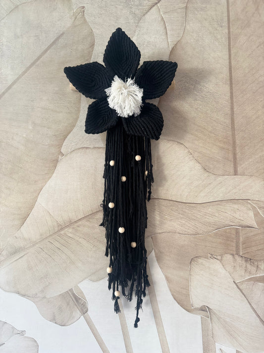 Macrame Bloem (Zwart/Wit)