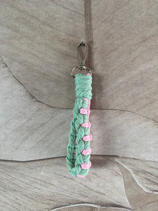 Macrame Sleutelhanger (Sulu/Roze)